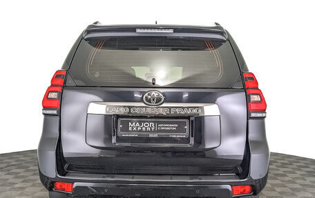 Toyota Land Cruiser Prado 150 рестайлинг 2, 2019 год, 5 855 000 рублей, 6 фотография