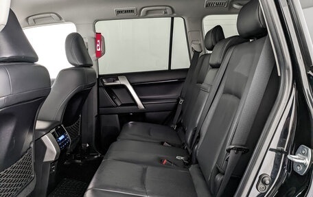 Toyota Land Cruiser Prado 150 рестайлинг 2, 2019 год, 5 855 000 рублей, 18 фотография