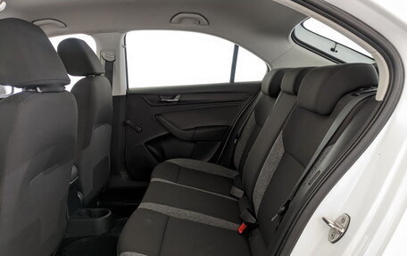 Skoda Rapid II, 2021 год, 1 350 000 рублей, 12 фотография