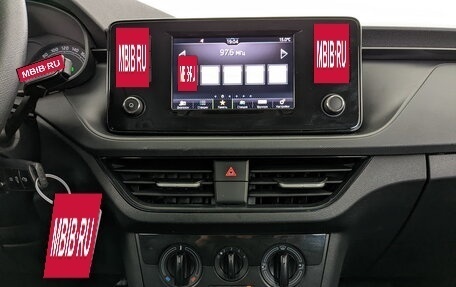 Skoda Rapid II, 2021 год, 1 350 000 рублей, 15 фотография