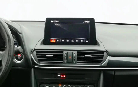 Mazda CX-4, 2022 год, 2 450 000 рублей, 9 фотография