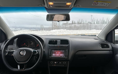 Volkswagen Polo VI (EU Market), 2017 год, 499 990 рублей, 4 фотография