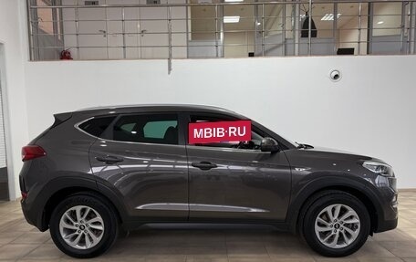 Hyundai Tucson III, 2018 год, 2 150 000 рублей, 10 фотография