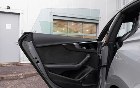 Audi RS 5, 2021 год, 10 880 000 рублей, 28 фотография