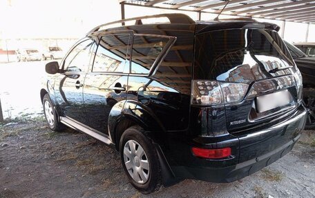 Mitsubishi Outlander III рестайлинг 3, 2011 год, 1 200 000 рублей, 6 фотография