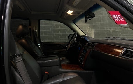 Chevrolet Tahoe III, 2013 год, 2 300 000 рублей, 9 фотография