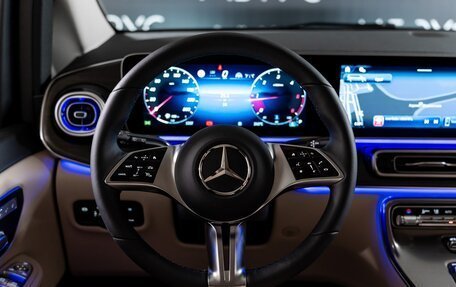 Mercedes-Benz V-Класс, 2025 год, 16 077 500 рублей, 12 фотография