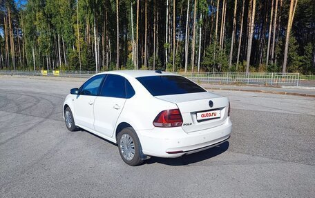 Volkswagen Polo VI (EU Market), 2017 год, 950 000 рублей, 3 фотография