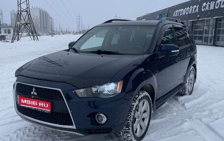 Mitsubishi Outlander III рестайлинг 3, 2012 год, 1 350 000 рублей, 1 фотография