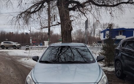 Hyundai Solaris II рестайлинг, 2012 год, 1 000 000 рублей, 1 фотография