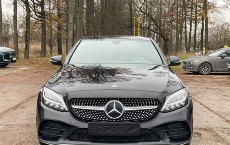 Mercedes-Benz C-Класс, 2019 год, 3 200 000 рублей, 1 фотография