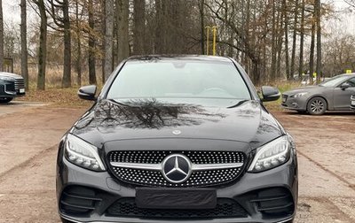 Mercedes-Benz C-Класс, 2019 год, 3 200 000 рублей, 1 фотография