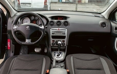 Peugeot 408 I рестайлинг, 2015 год, 855 000 рублей, 16 фотография