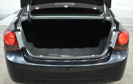 Chevrolet Cruze II, 2011 год, 680 000 рублей, 6 фотография