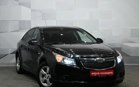Chevrolet Cruze II, 2011 год, 680 000 рублей, 3 фотография