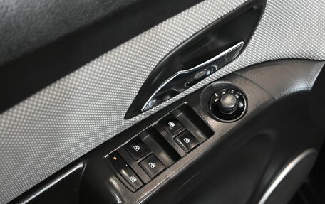 Chevrolet Cruze II, 2011 год, 680 000 рублей, 16 фотография