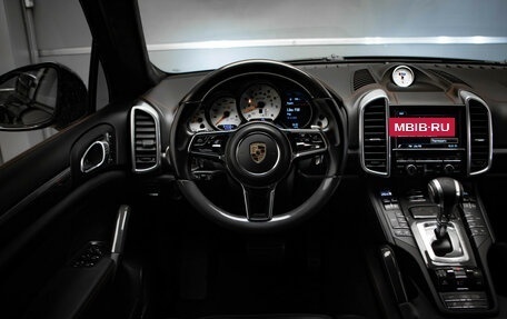 Porsche Cayenne III, 2015 год, 4 649 000 рублей, 9 фотография