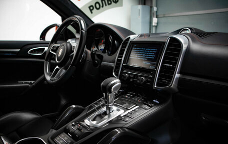 Porsche Cayenne III, 2015 год, 4 649 000 рублей, 26 фотография