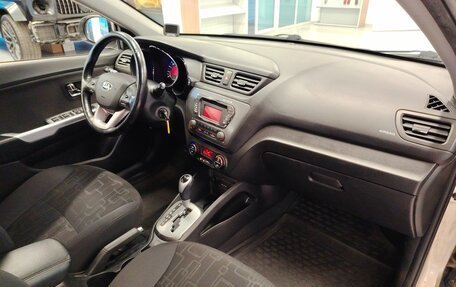 KIA Rio III рестайлинг, 2013 год, 821 000 рублей, 7 фотография