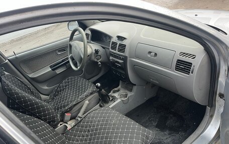 KIA Rio II, 2005 год, 180 000 рублей, 9 фотография