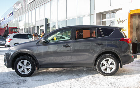 Toyota RAV4, 2013 год, 1 645 000 рублей, 10 фотография