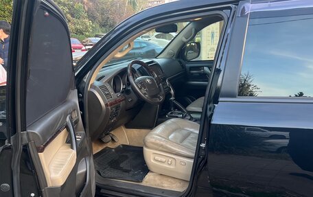 Toyota Land Cruiser 200, 2011 год, 3 000 000 рублей, 7 фотография