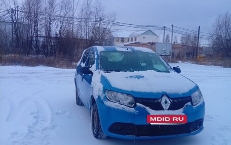 Renault Sandero II рестайлинг, 2015 год, 650 000 рублей, 3 фотография