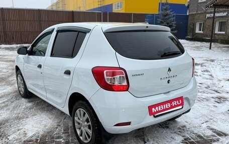 Renault Sandero II рестайлинг, 2018 год, 830 000 рублей, 9 фотография