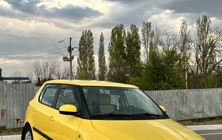 Skoda Fabia II, 2011 год, 670 000 рублей, 2 фотография