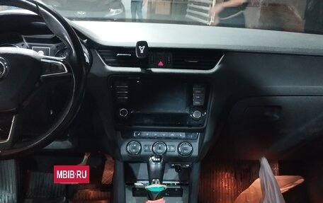 Skoda Octavia, 2016 год, 1 850 000 рублей, 7 фотография