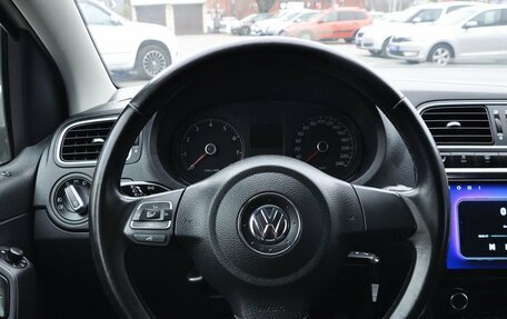 Volkswagen Polo VI (EU Market), 2012 год, 1 049 000 рублей, 21 фотография