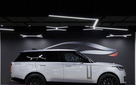 Land Rover Range Rover IV рестайлинг, 2025 год, 24 900 000 рублей, 4 фотография