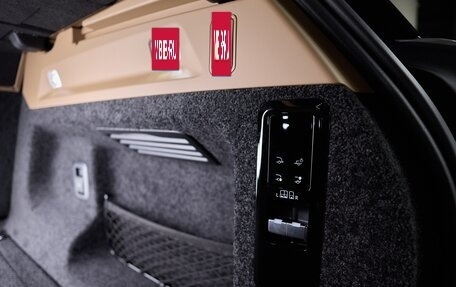 Land Rover Range Rover IV рестайлинг, 2025 год, 24 900 000 рублей, 27 фотография