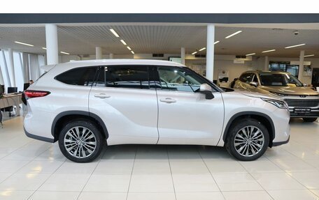Toyota Highlander, 2025 год, 6 190 000 рублей, 7 фотография