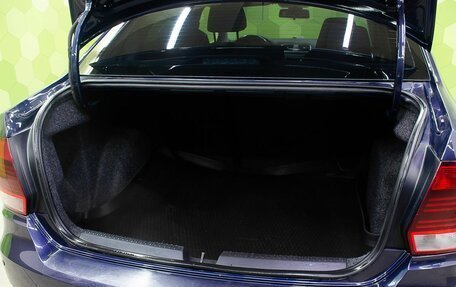 Volkswagen Polo VI (EU Market), 2017 год, 1 300 000 рублей, 24 фотография