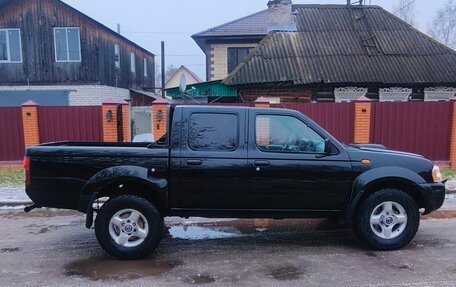 Nissan NP300, 2014 год, 1 180 000 рублей, 7 фотография