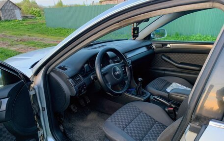 Audi A6, 2001 год, 400 000 рублей, 9 фотография