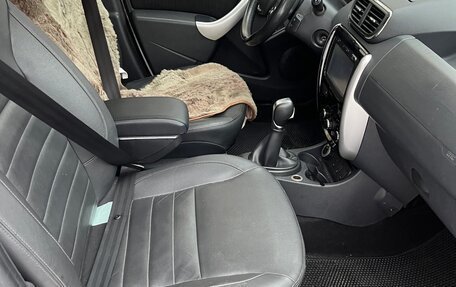 Nissan Terrano III, 2017 год, 1 070 000 рублей, 2 фотография