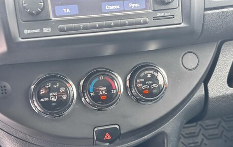 Nissan Note II рестайлинг, 2012 год, 800 000 рублей, 17 фотография