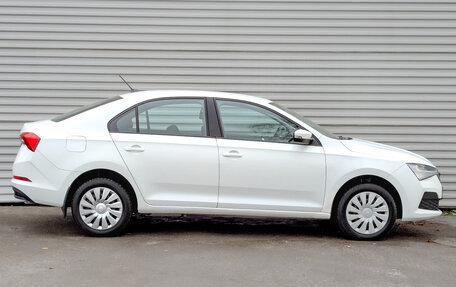 Skoda Rapid II, 2021 год, 1 200 000 рублей, 4 фотография