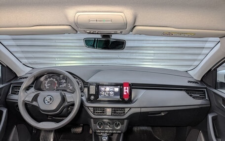 Skoda Rapid II, 2021 год, 1 200 000 рублей, 14 фотография