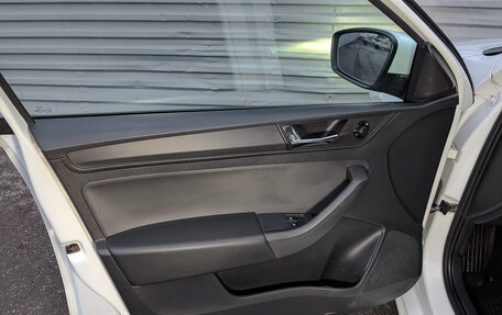 Skoda Rapid II, 2021 год, 1 200 000 рублей, 19 фотография