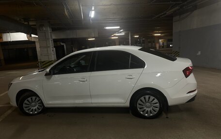 Skoda Rapid II, 2021 год, 1 609 000 рублей, 2 фотография