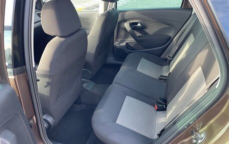 Volkswagen Polo VI (EU Market), 2014 год, 1 100 000 рублей, 21 фотография