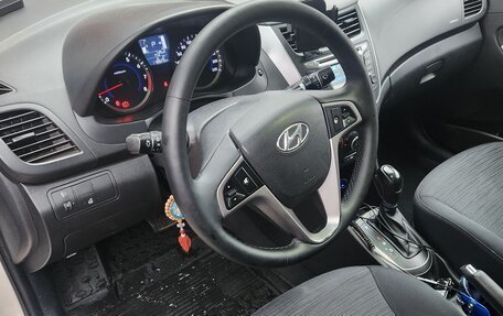 Hyundai Solaris II рестайлинг, 2014 год, 1 050 000 рублей, 6 фотография