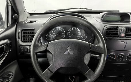 Mitsubishi Space Star I рестайлинг, 2004 год, 190 000 рублей, 10 фотография