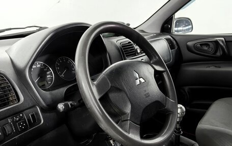 Mitsubishi Space Star I рестайлинг, 2004 год, 190 000 рублей, 11 фотография