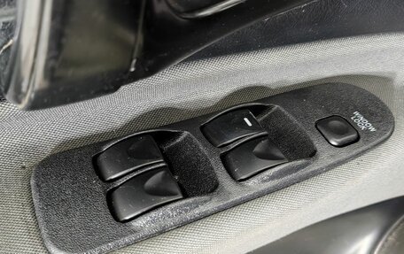 Mitsubishi Space Star I рестайлинг, 2004 год, 190 000 рублей, 14 фотография