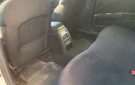 Skoda Superb III рестайлинг, 2011 год, 750 000 рублей, 15 фотография