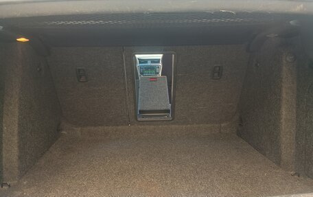 Skoda Superb III рестайлинг, 2011 год, 750 000 рублей, 17 фотография